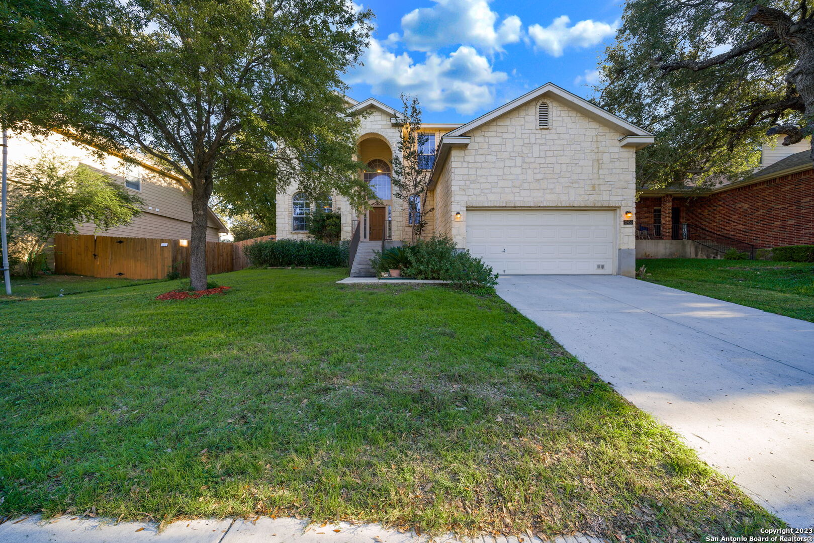 16950 DARIEN WING