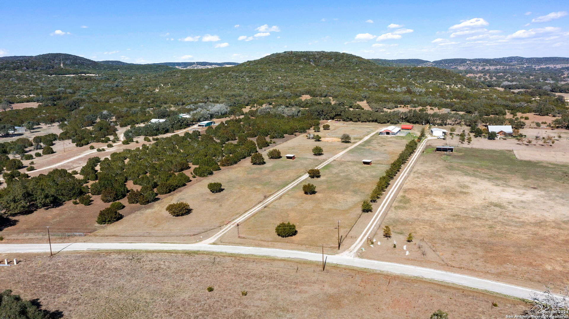 1025 Hills of Rd