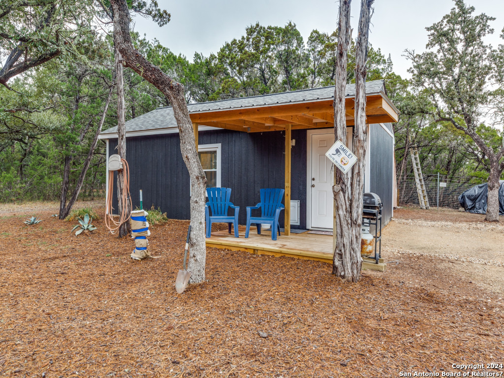 319 Canyon Lake Dr