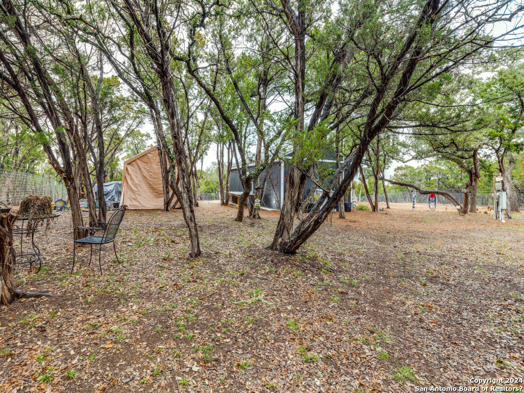 319 Canyon Lake Dr