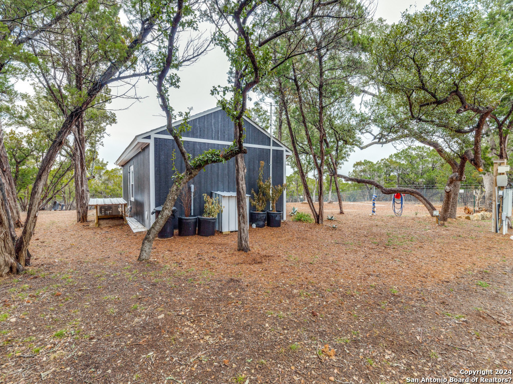319 Canyon Lake Dr