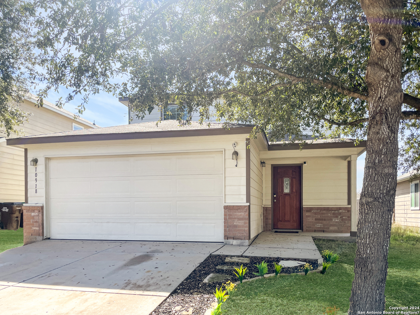 10918 Dewlap Trail