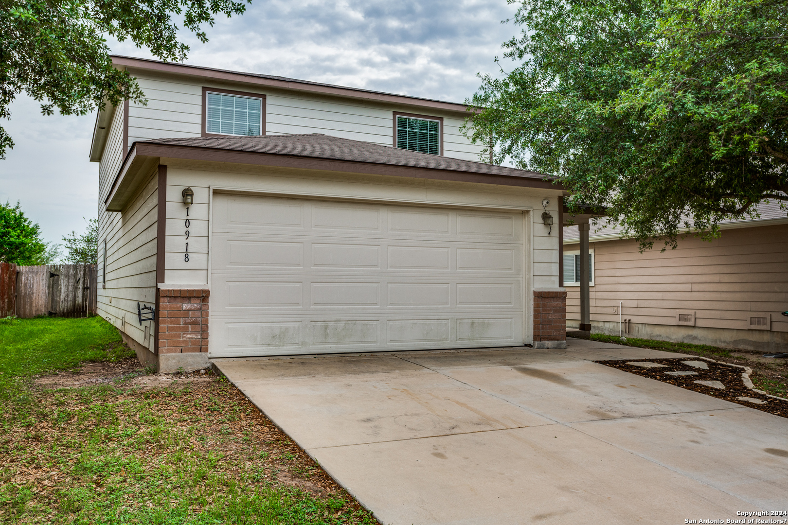 10918 Dewlap Trail