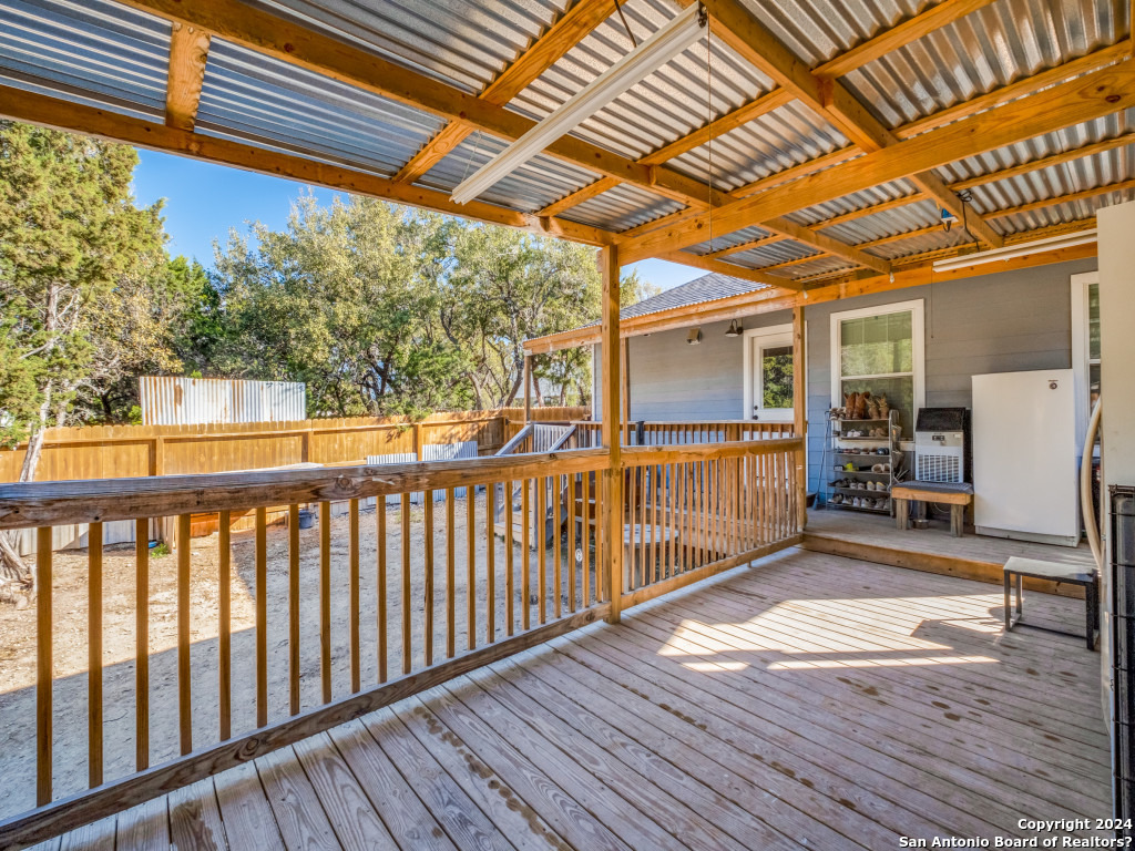 636 Skyline Dr