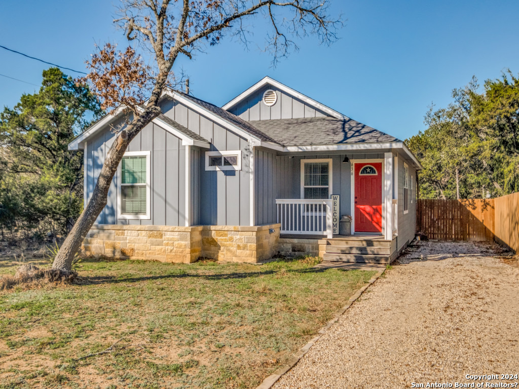 636 Skyline Dr