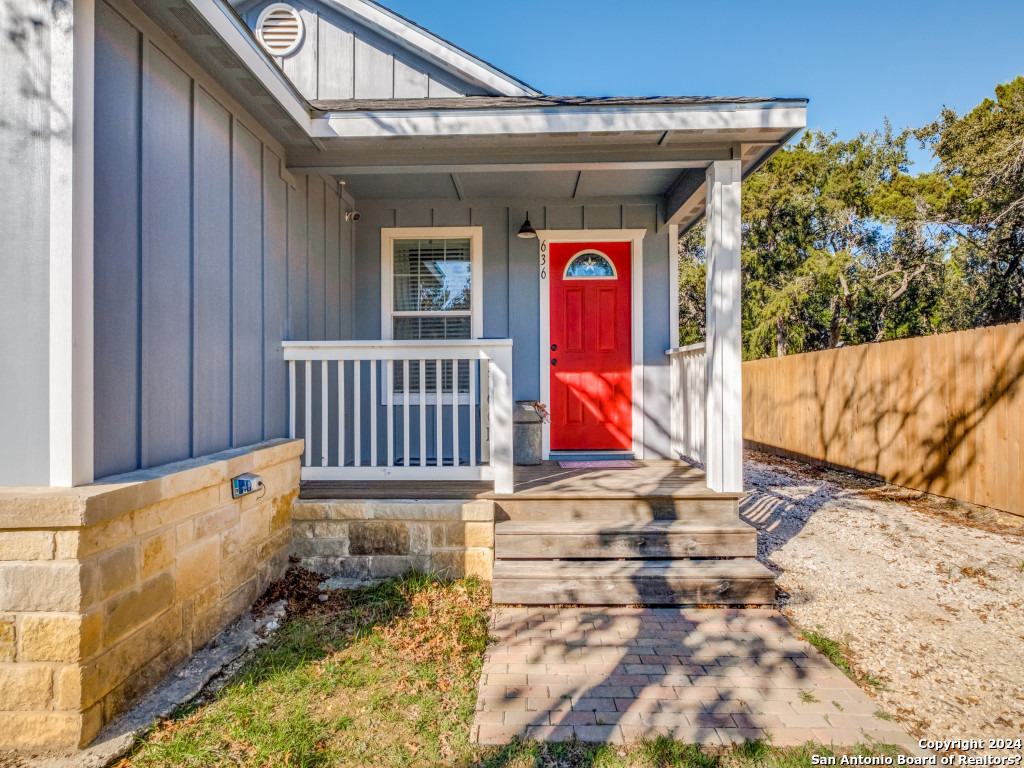 636 Skyline Dr