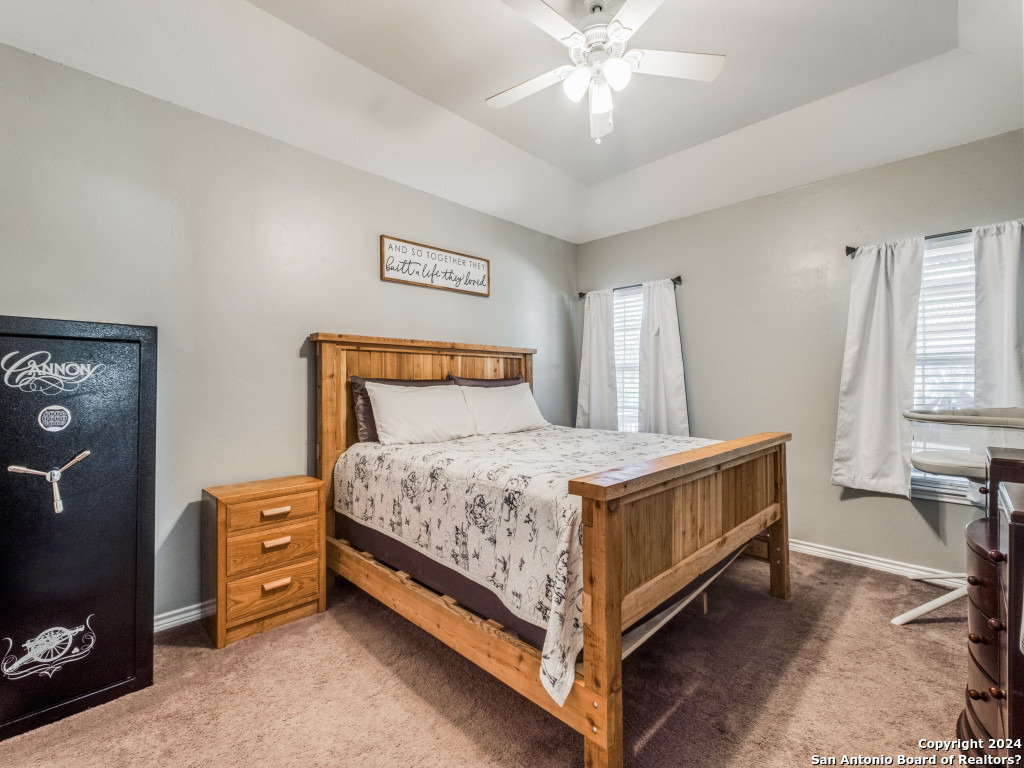636 Skyline Dr