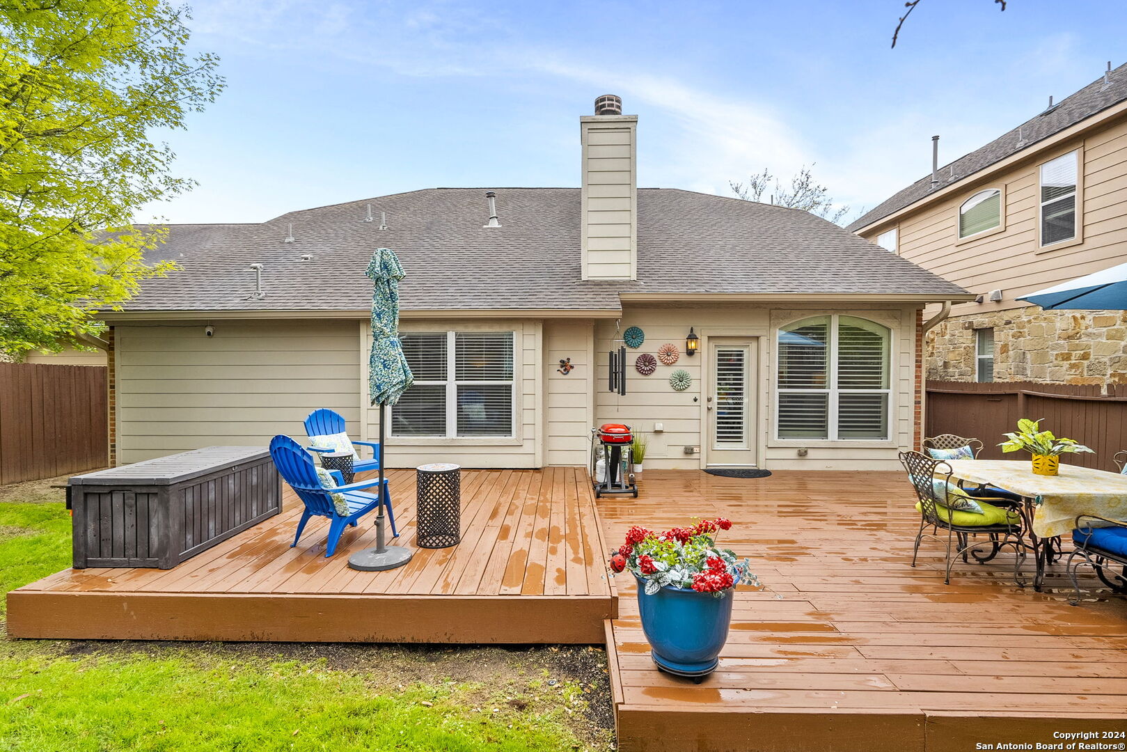 1439 ALPINE POND