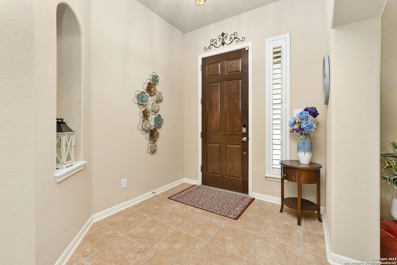 1439 ALPINE POND