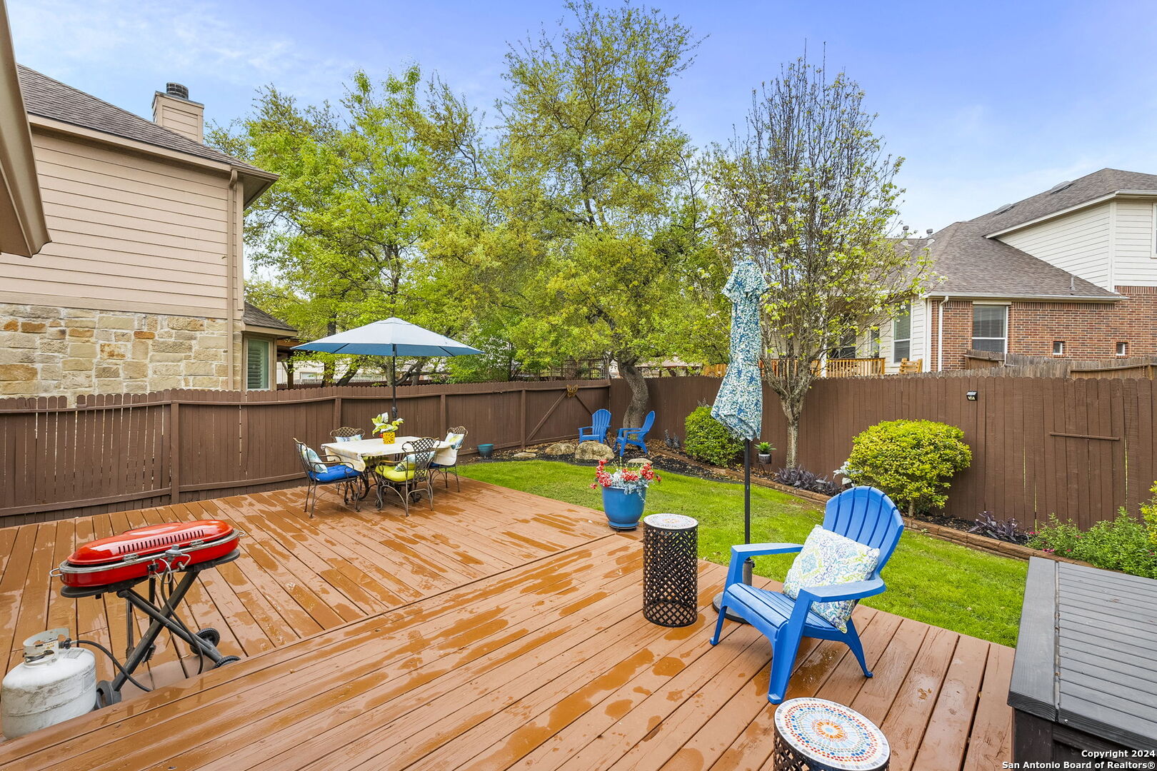 1439 ALPINE POND