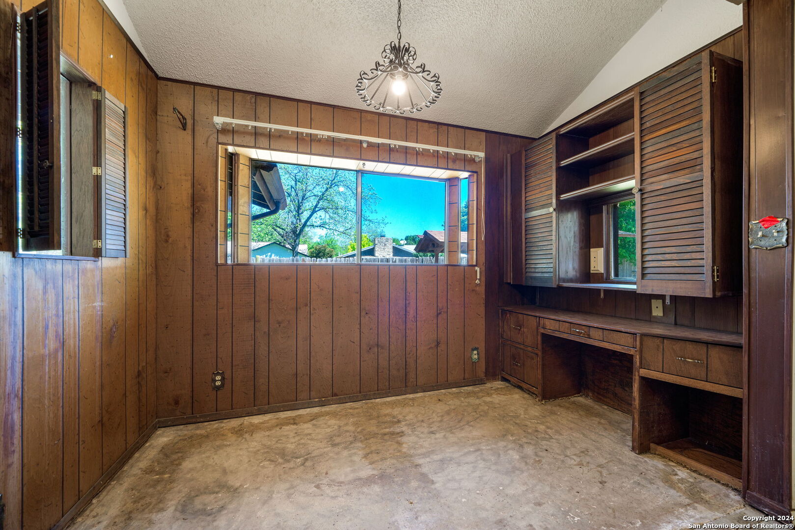 4127 STATHMORE DR