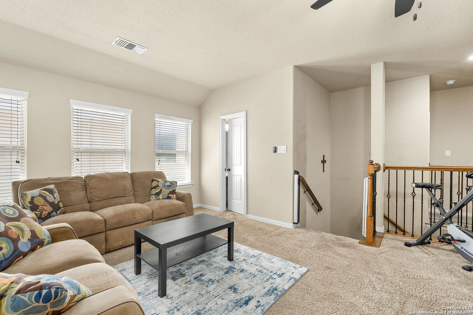 6034 DIEGO LN