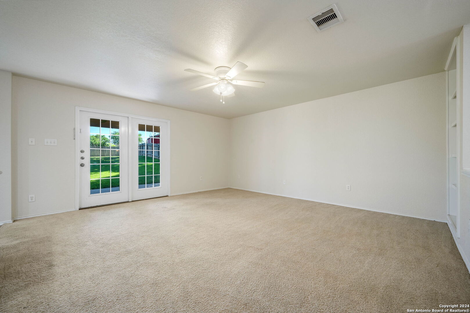 6610 WOODBELL