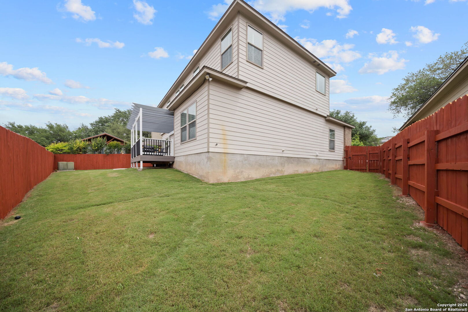 1011 ATKINS BAY
