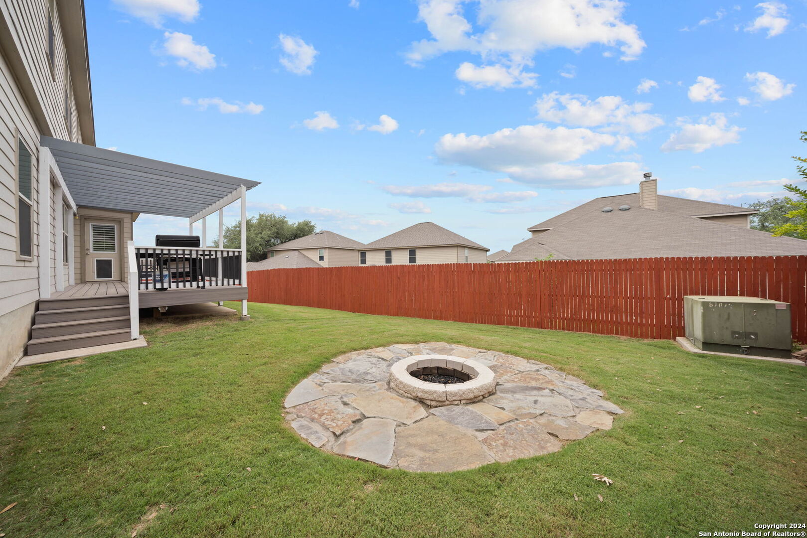 1011 ATKINS BAY
