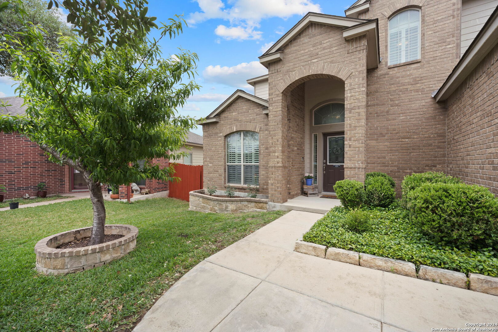1011 ATKINS BAY