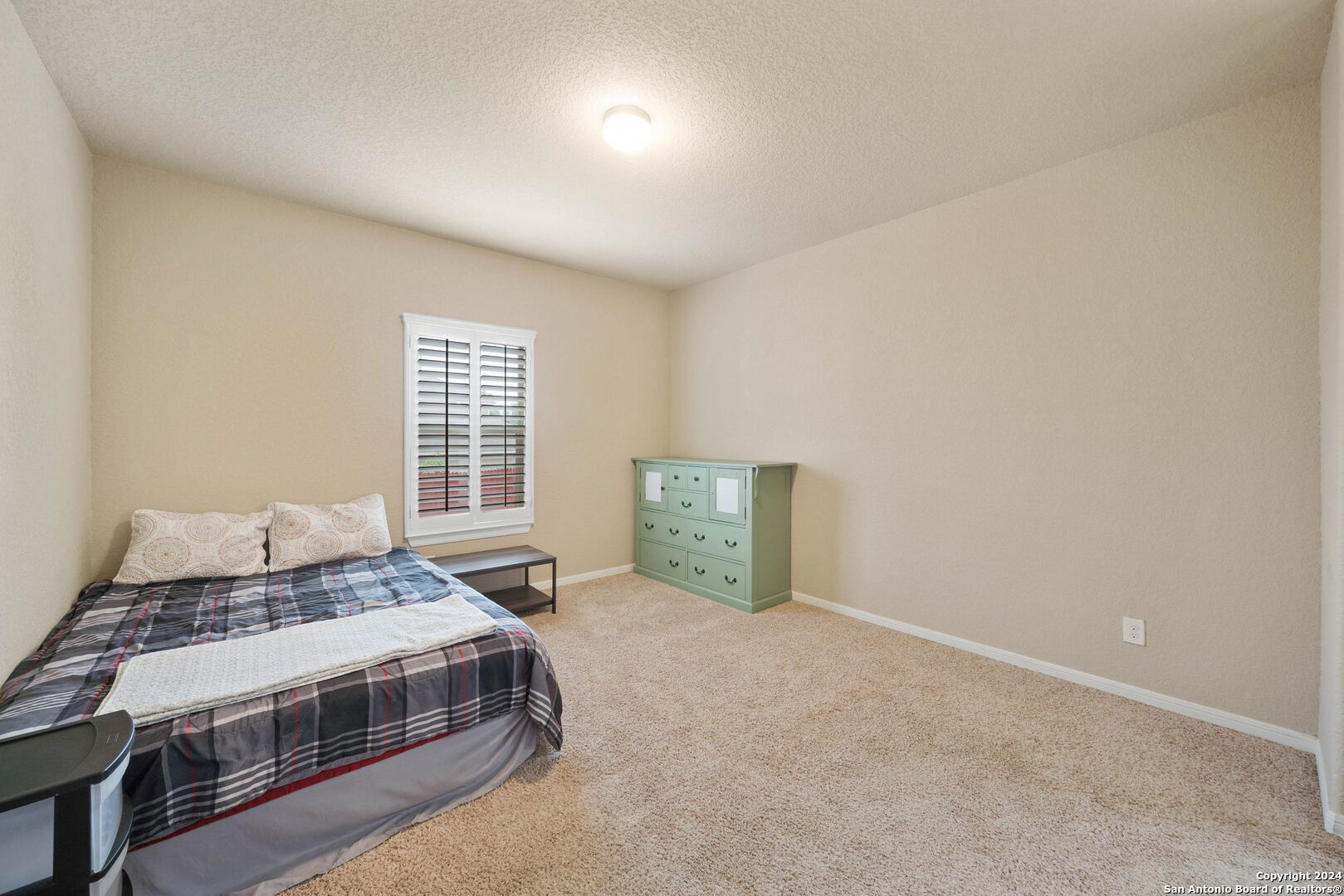 1011 ATKINS BAY