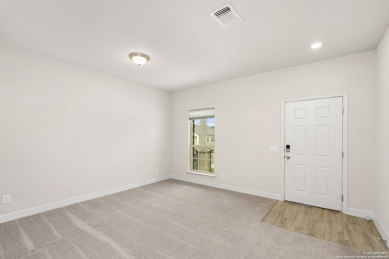 10633 JASMINE BLUFF