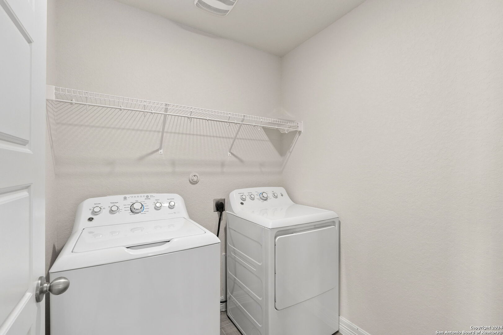 10633 JASMINE BLUFF