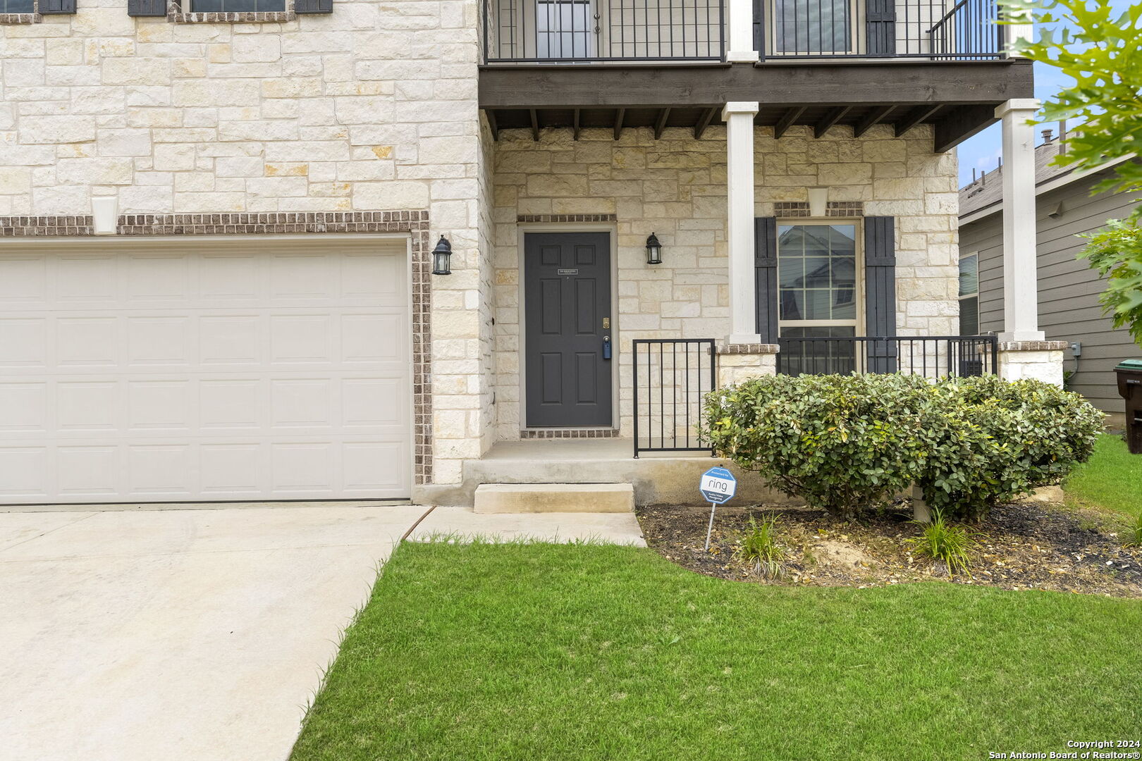 10633 JASMINE BLUFF