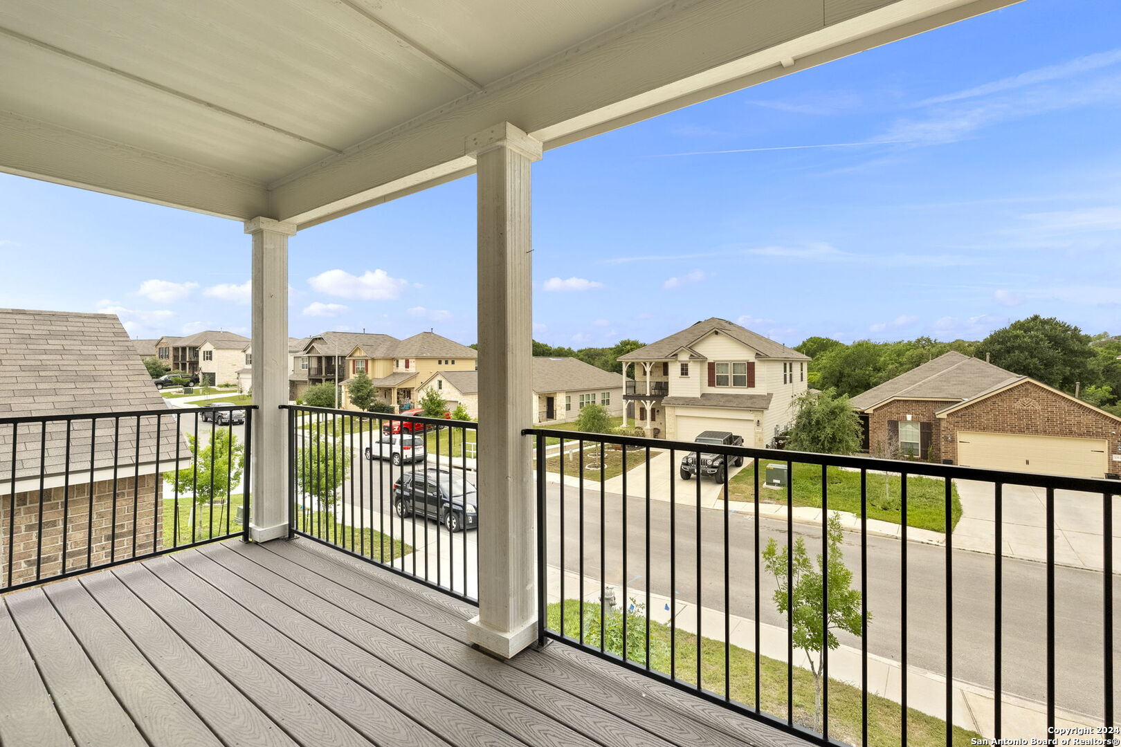 10633 JASMINE BLUFF
