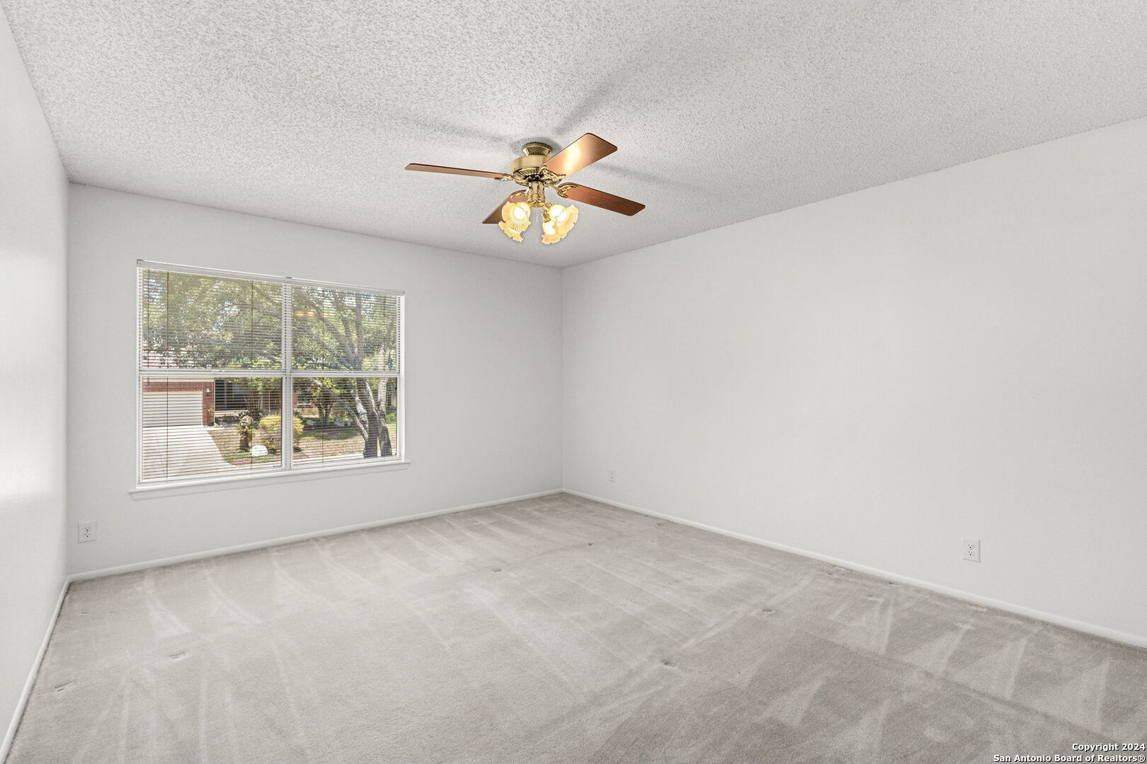 27006 GRANITE PATH