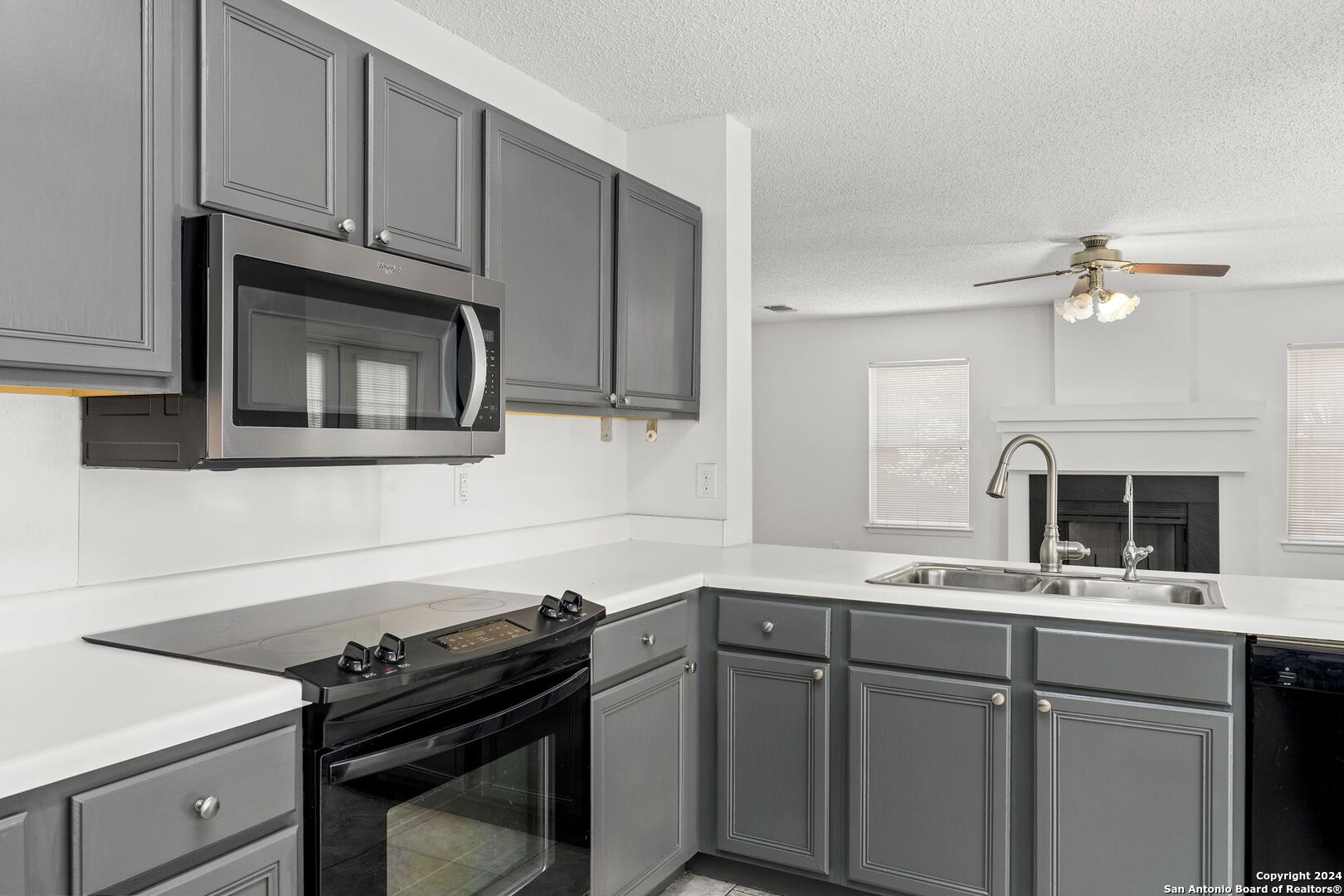 27006 GRANITE PATH