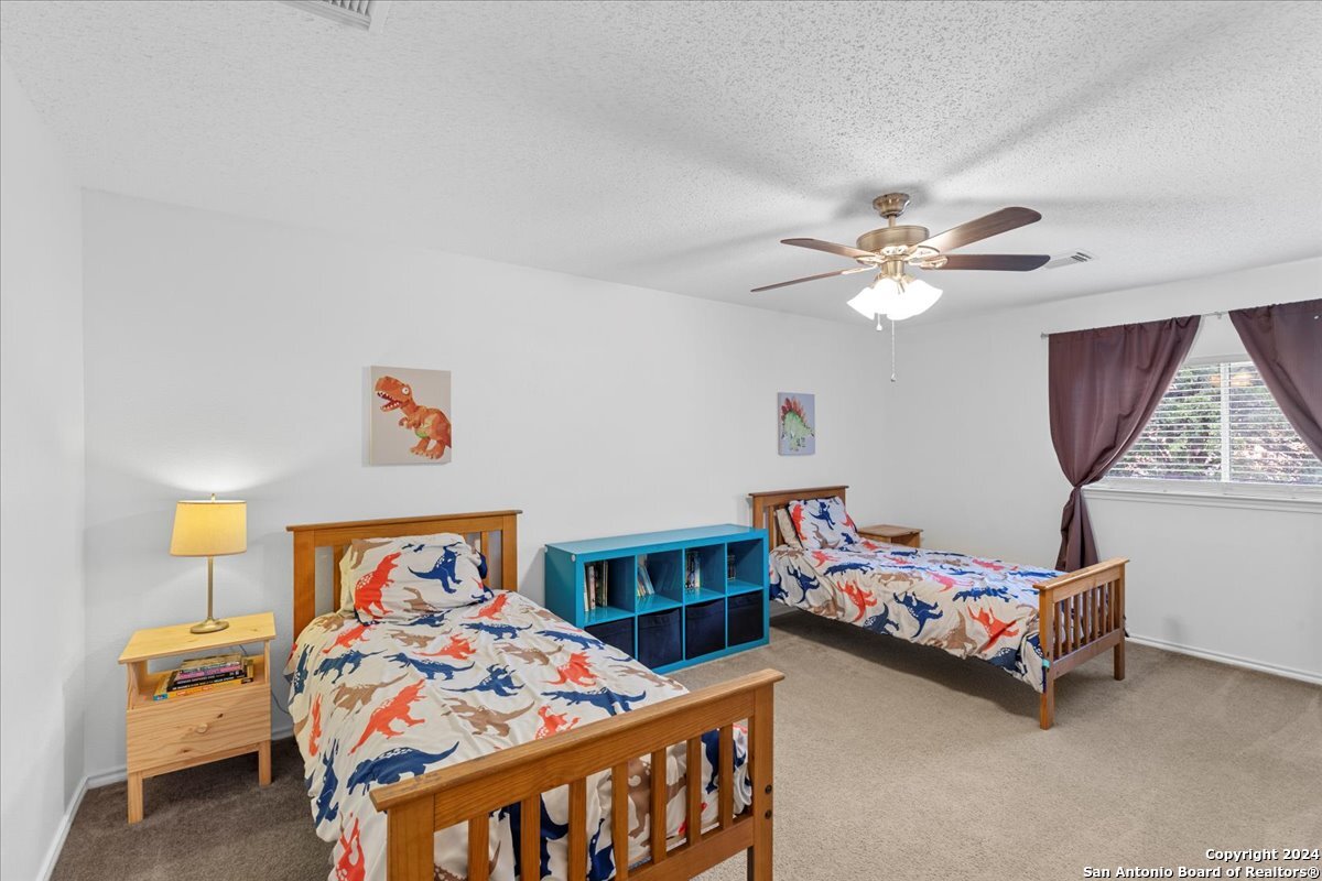 421 CAMARON WOODS