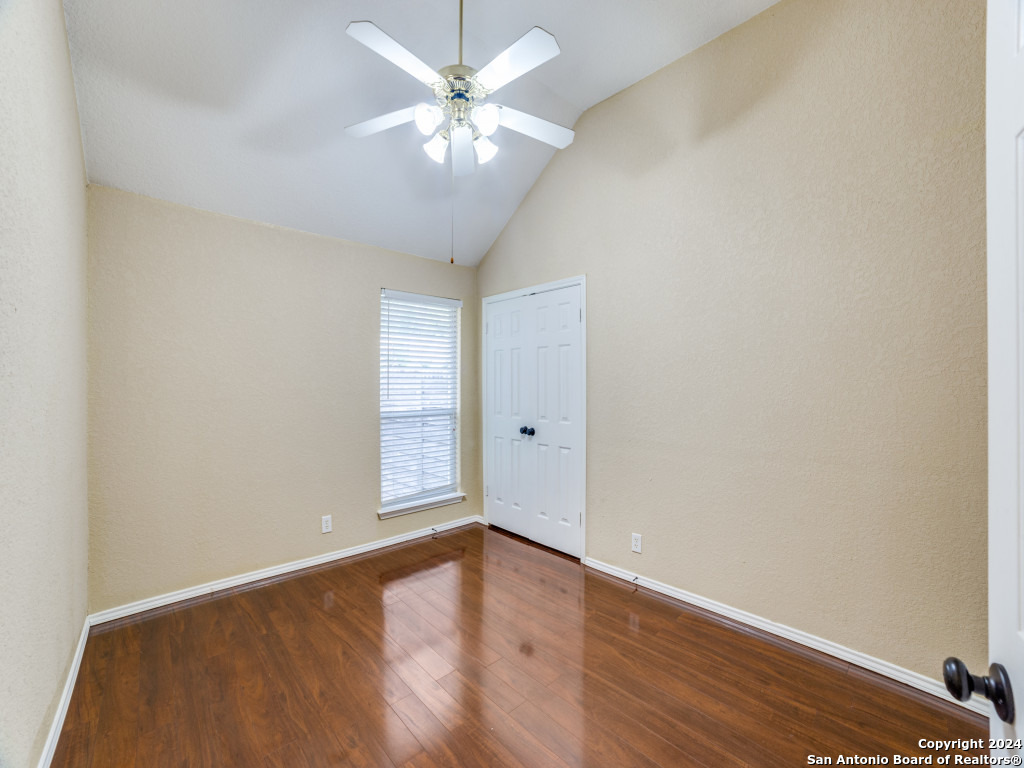 15106 STONETOWER DR