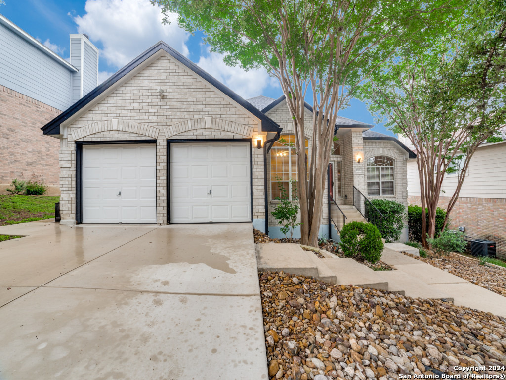 15106 STONETOWER DR