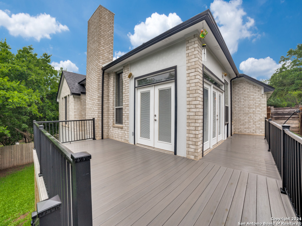 15106 STONETOWER DR