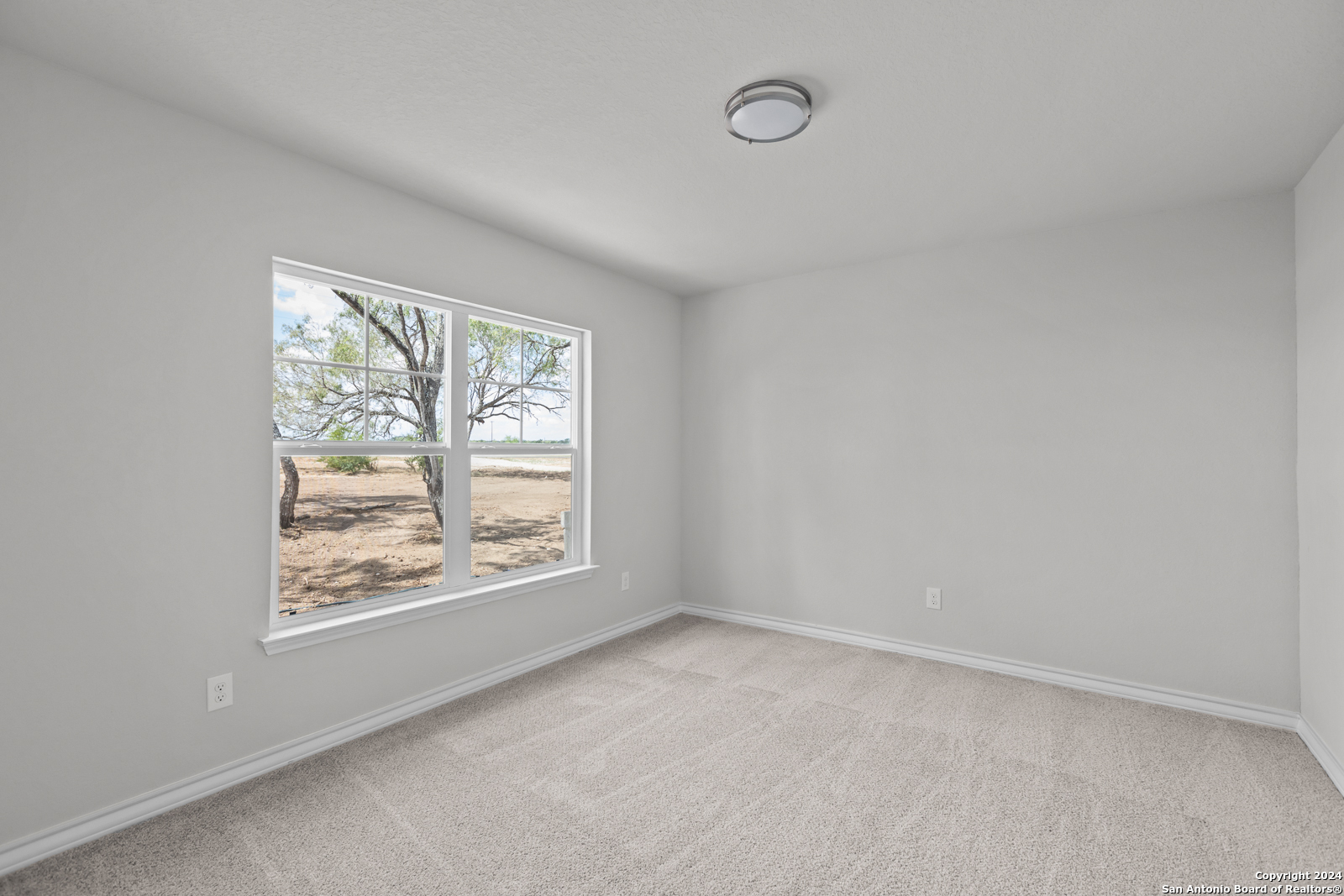 121 Sylas Hayes Loop