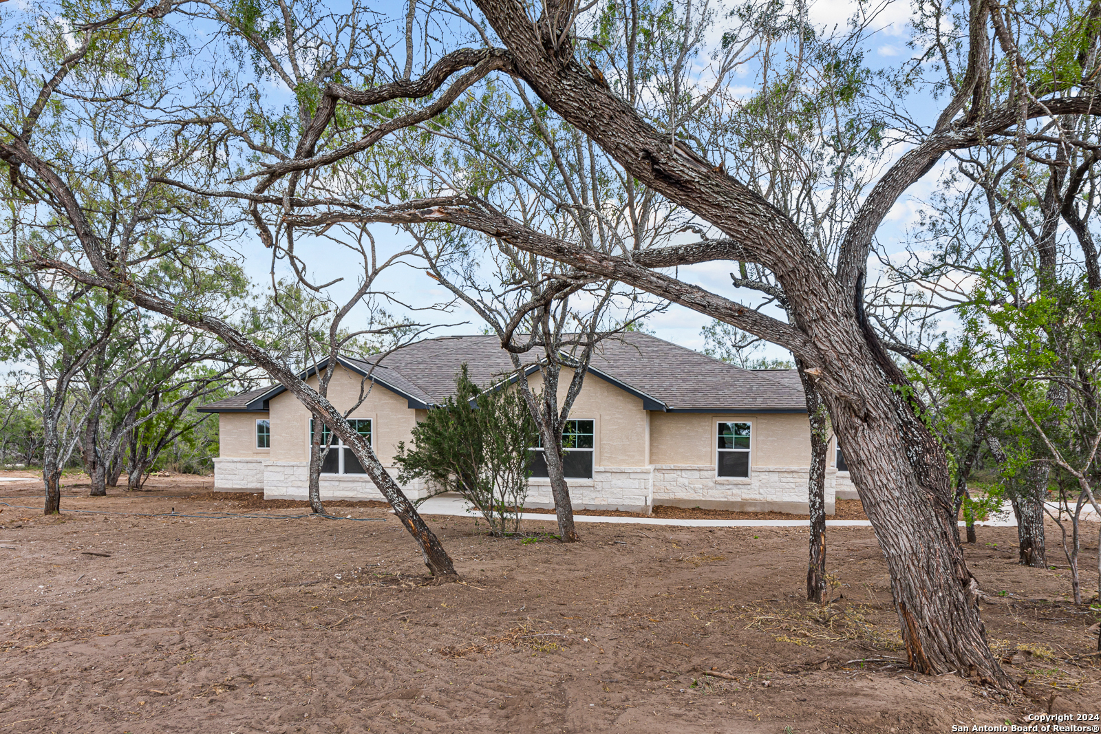 121 Sylas Hayes Loop