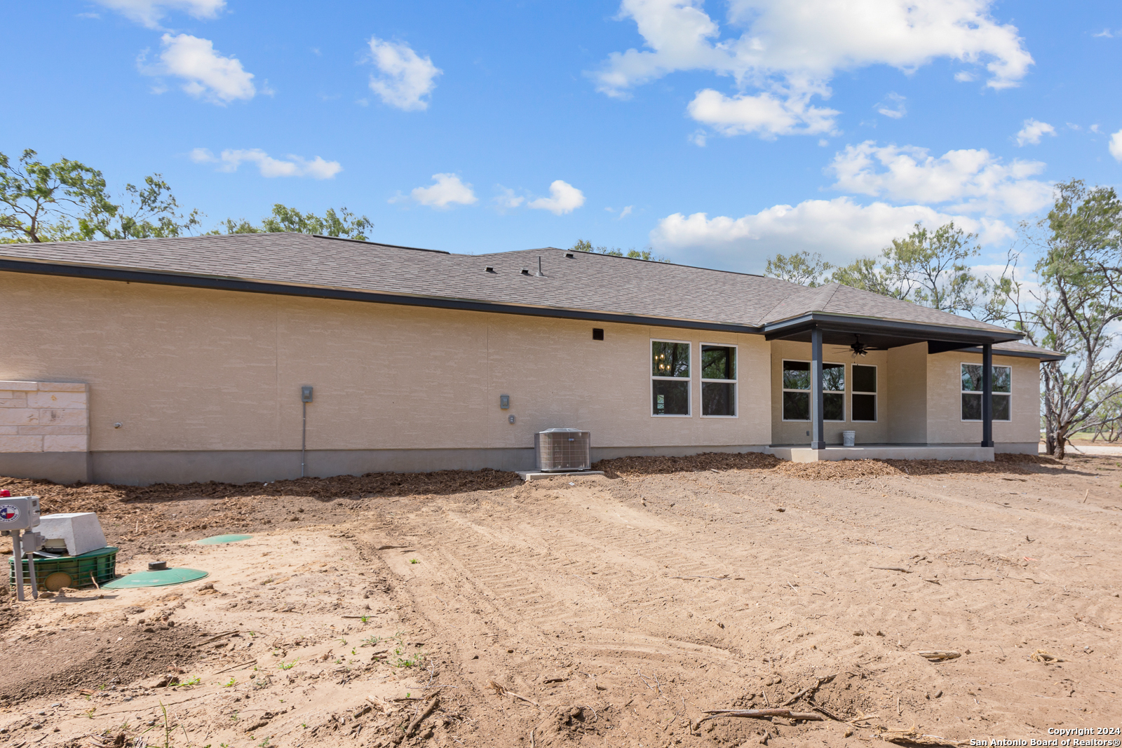 121 Sylas Hayes Loop