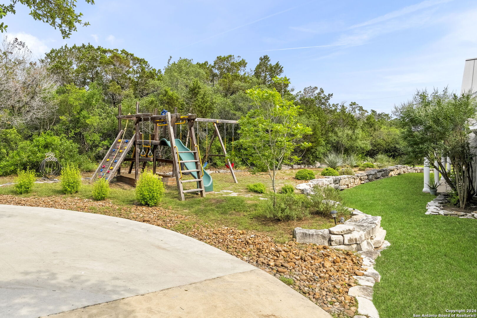 130 COUNTY ROAD 2740