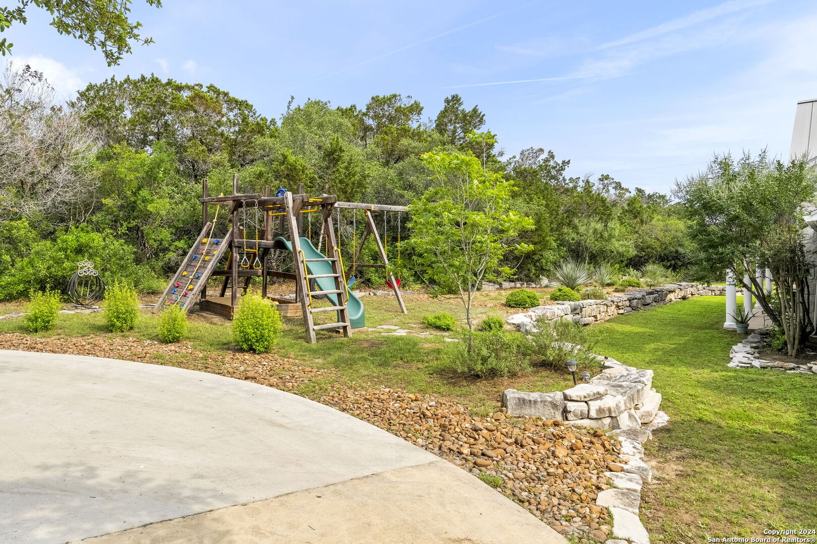 130 COUNTY ROAD 2740
