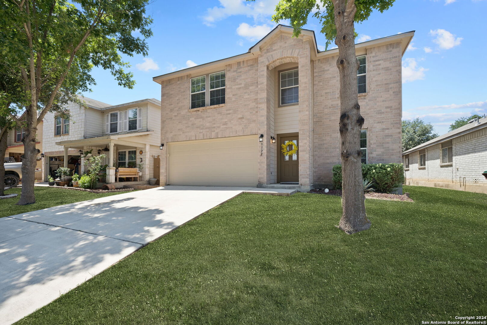 8527 STONE CHASE