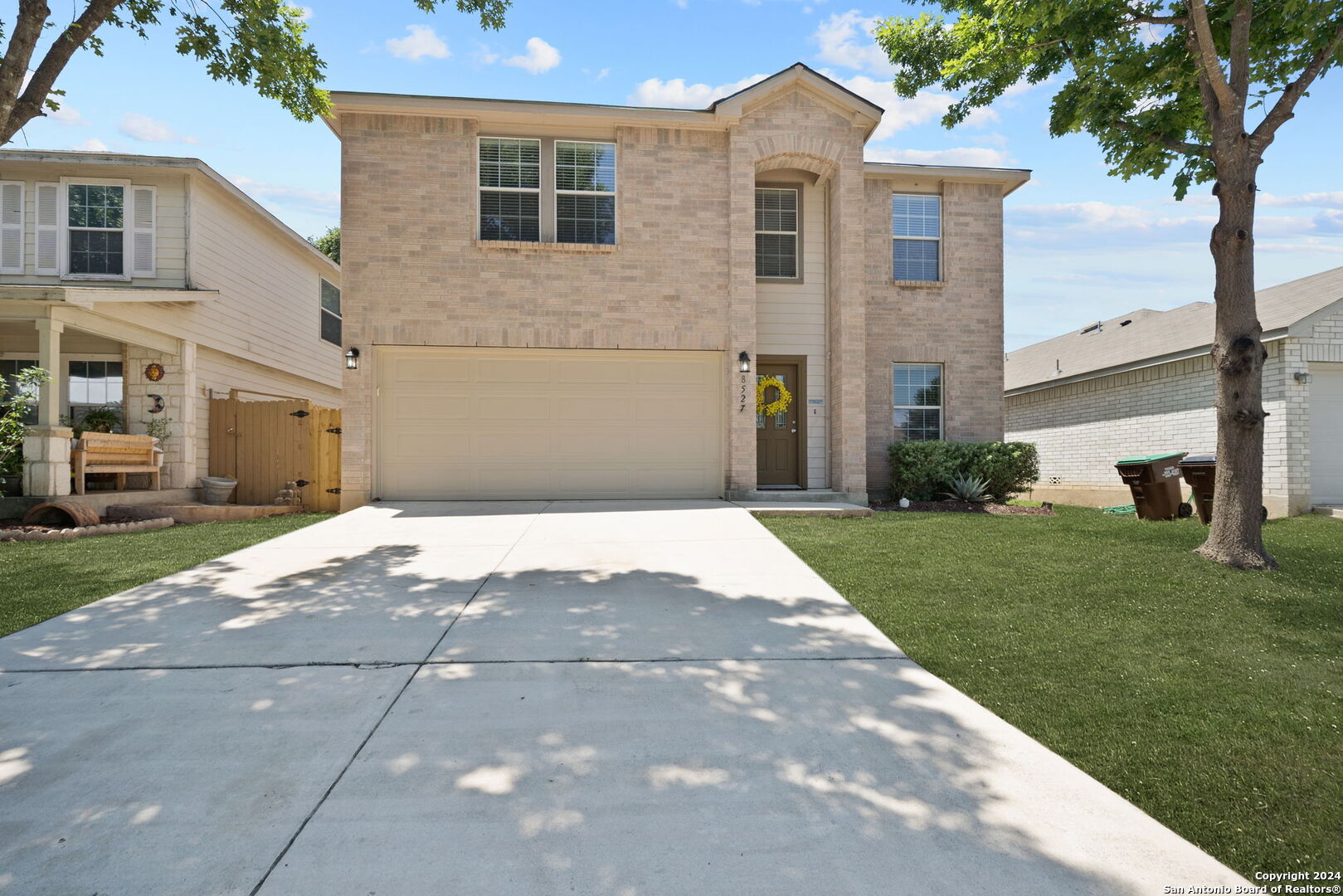 8527 STONE CHASE