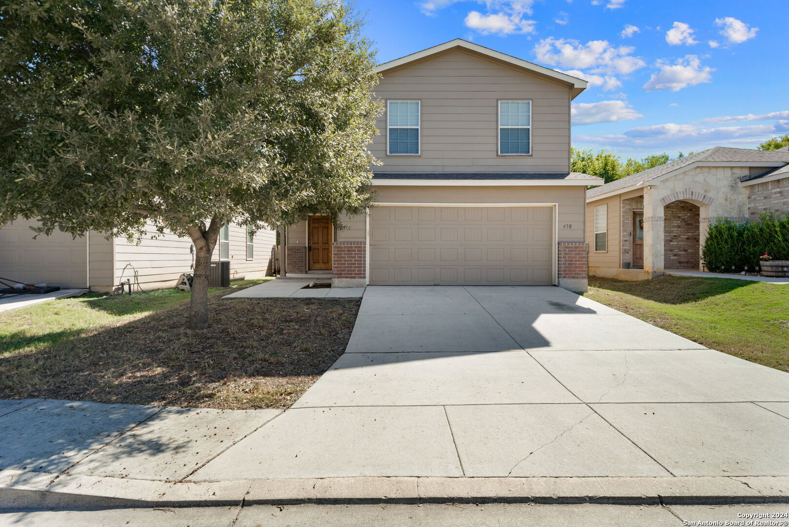 470 Walnut Crst