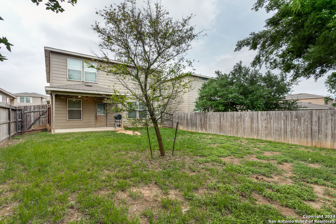 470 Walnut Crst