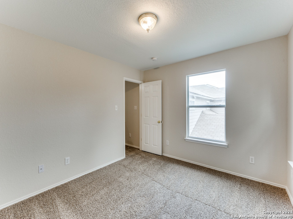 8738 VERANDA CT