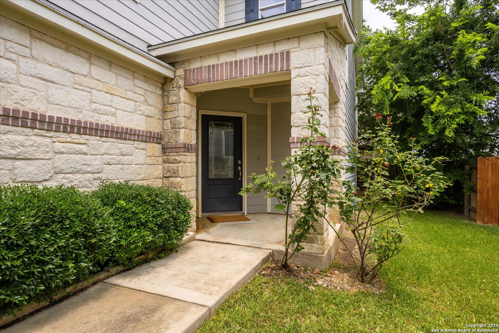209 HORSE HILL