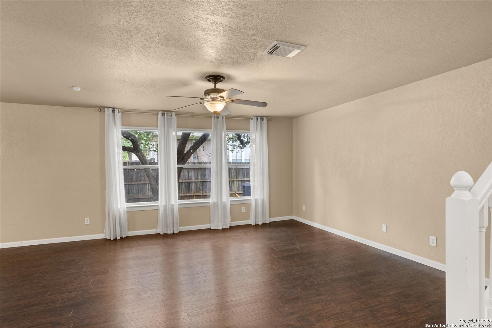 209 HORSE HILL