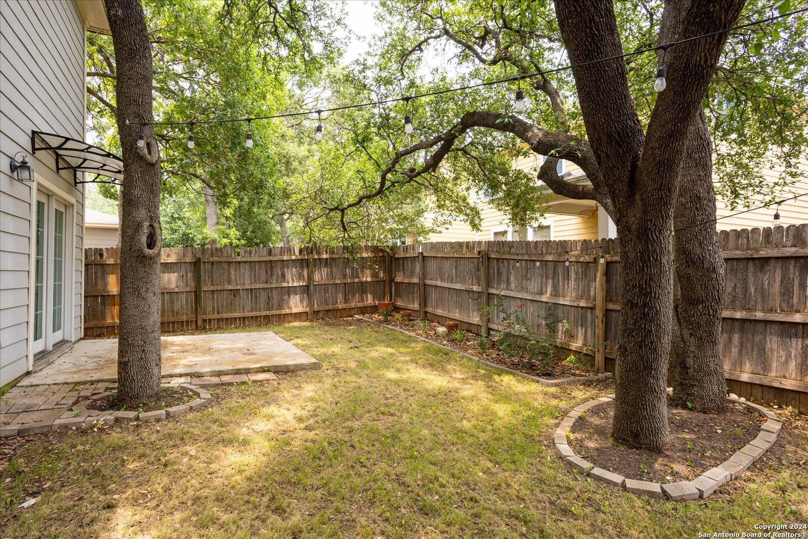 209 HORSE HILL