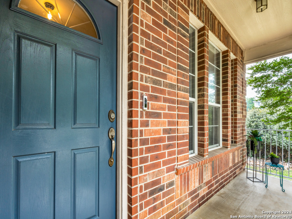 2907 ENCINO WOODS