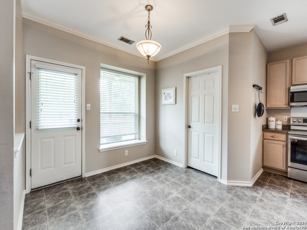 2907 ENCINO WOODS