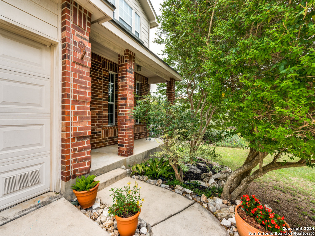 2907 ENCINO WOODS