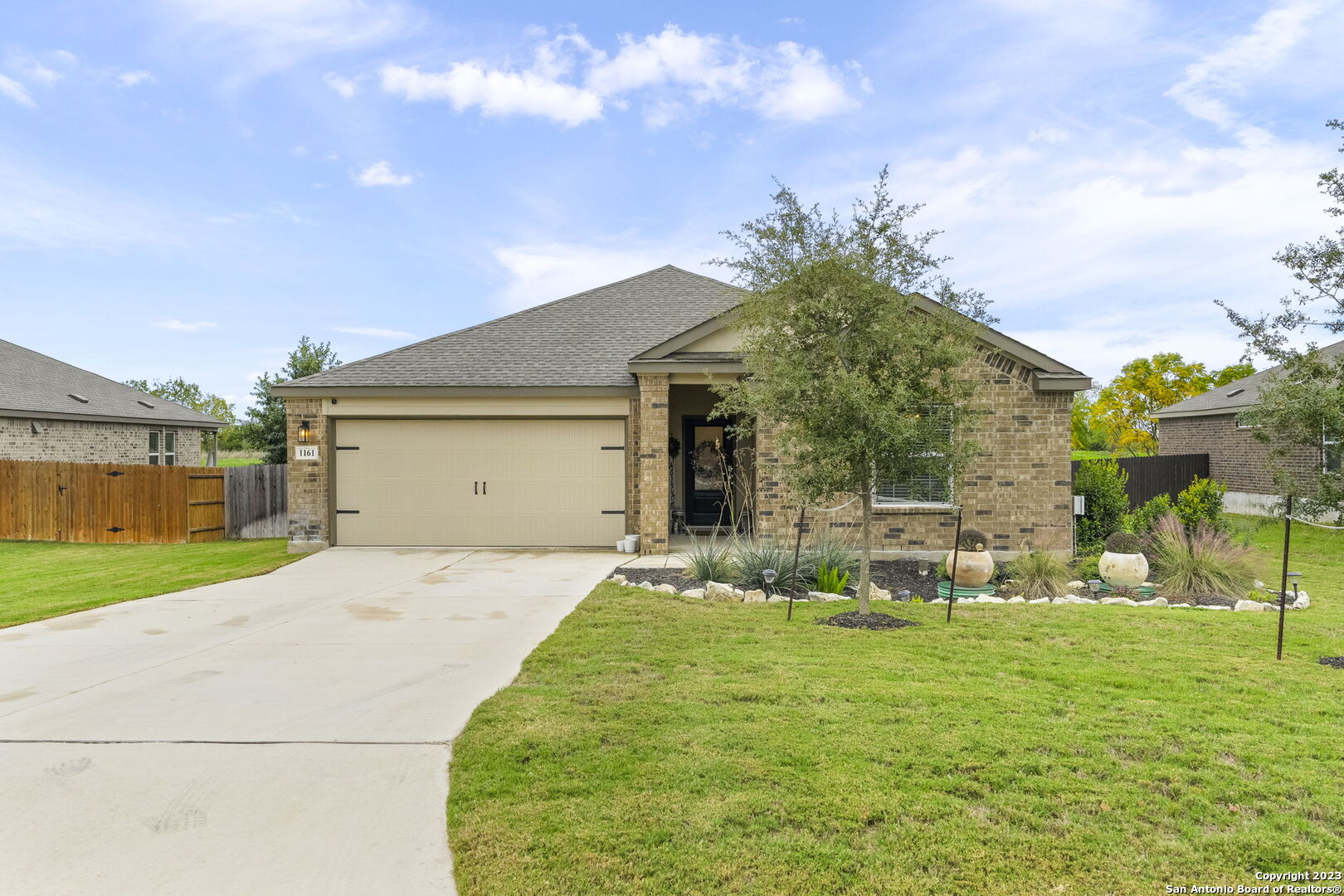 1161 HAVENS CROSS