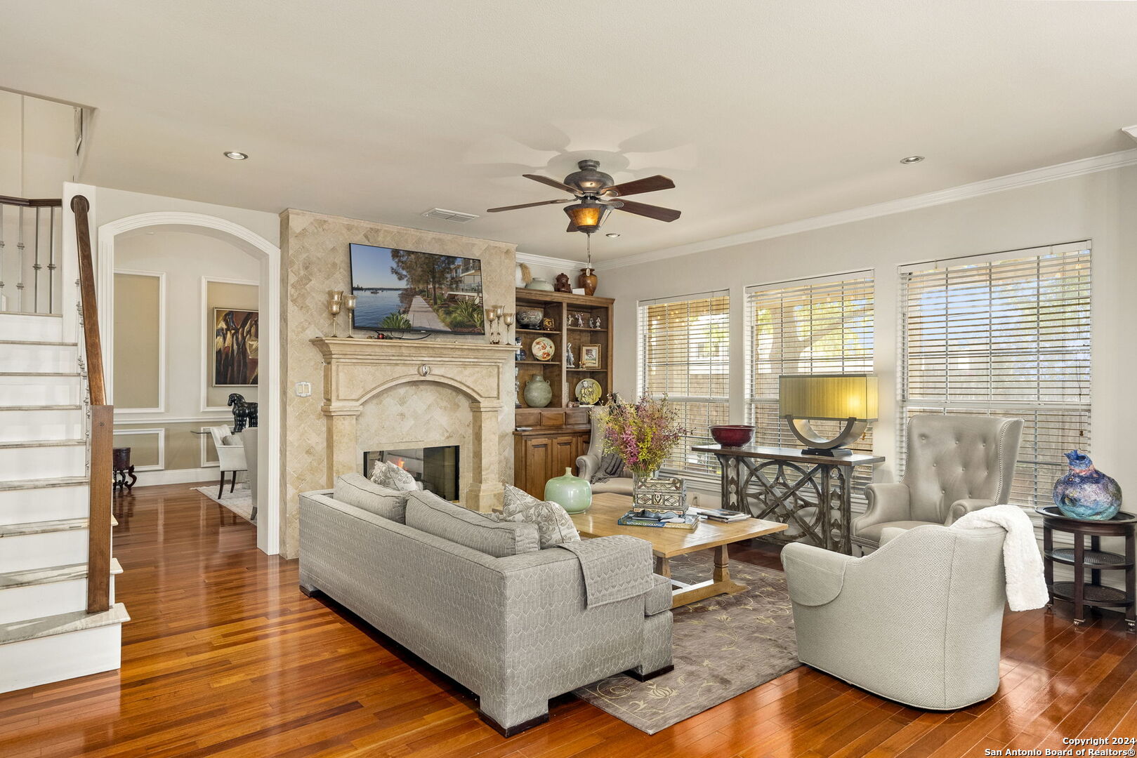 15 INWOOD HEIGHTS DR