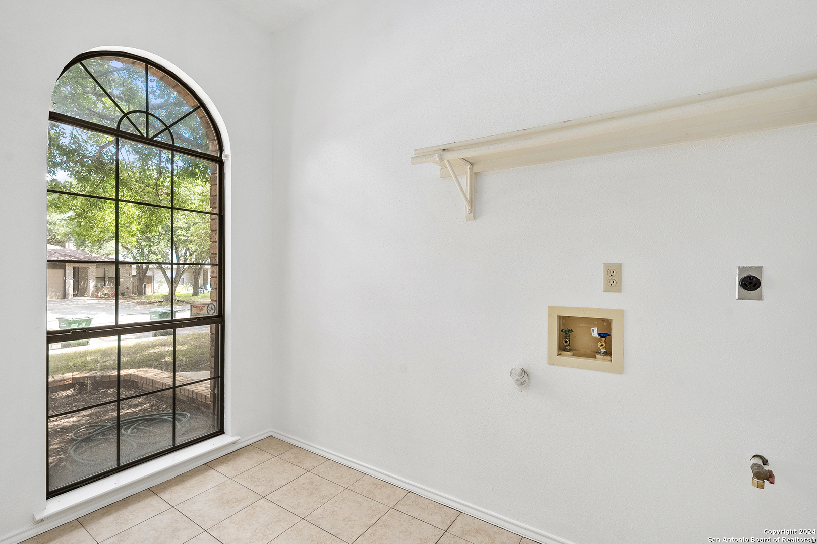 7542 TANTARA CT